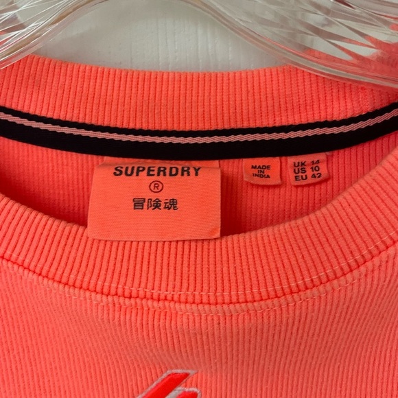 Superdry women’s workout top US size 10 - Picture 2 of 5